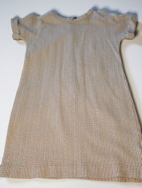 Club Monaco Textured Short Sleeve Knit Dress in Cream and Brown Sz S